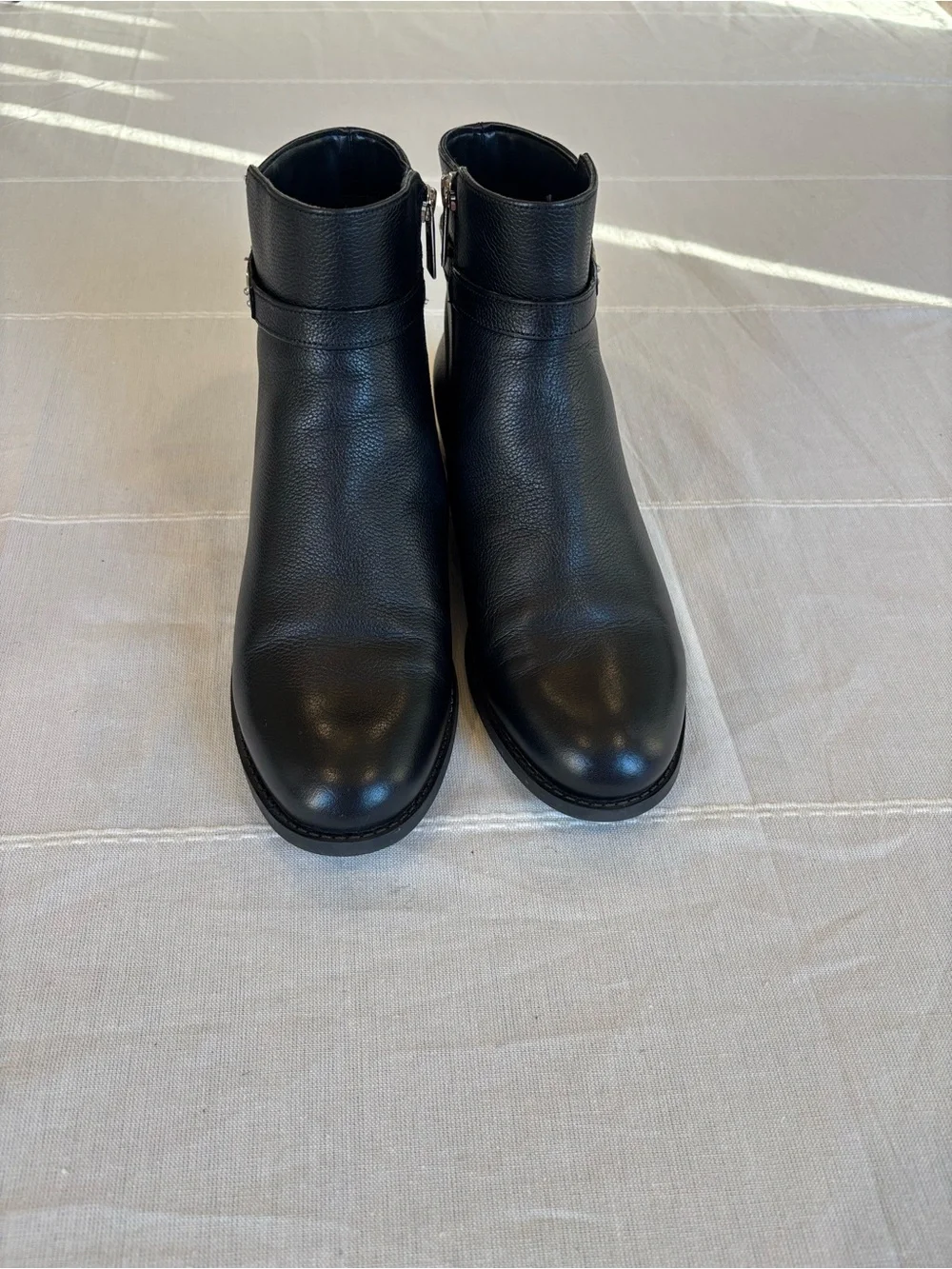 Michael Kors Black Leather Ankle Boots Size 9.5M Side Zip Low Heel Booties
